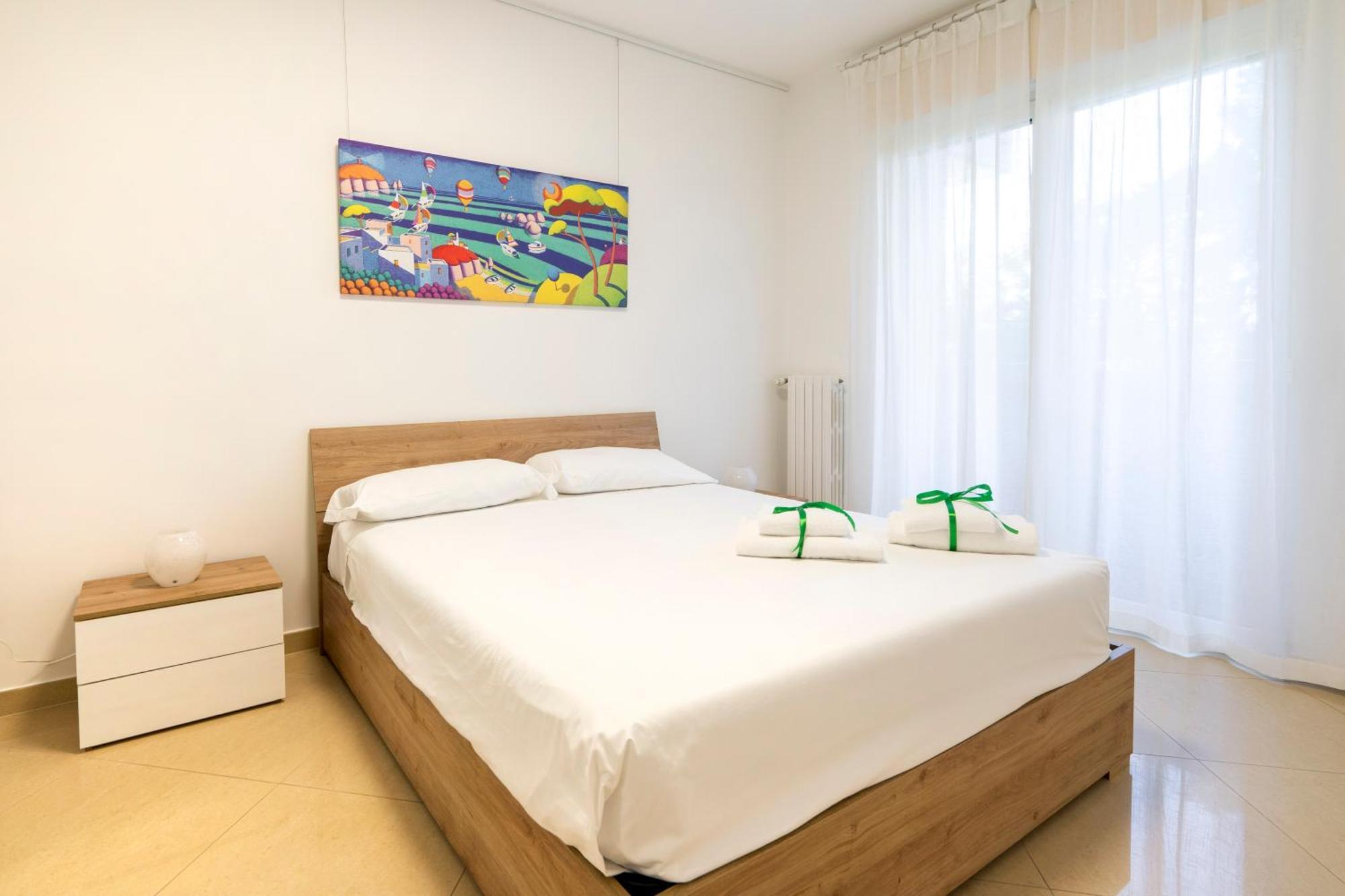 Boscoincitta Apt With Garage And Whirlpool Tub Bari Buitenkant foto