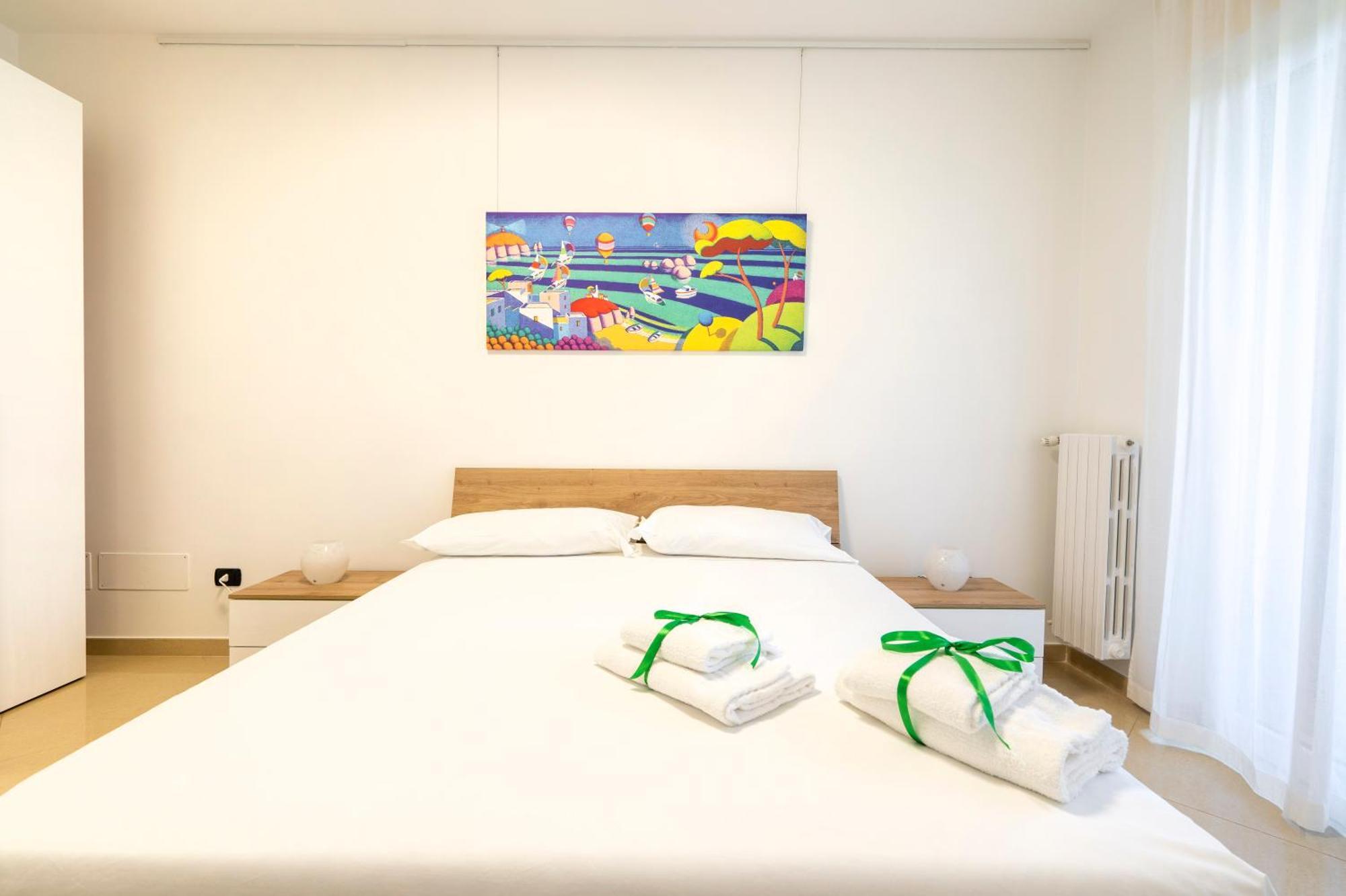 Boscoincitta Apt With Garage And Whirlpool Tub Bari Buitenkant foto